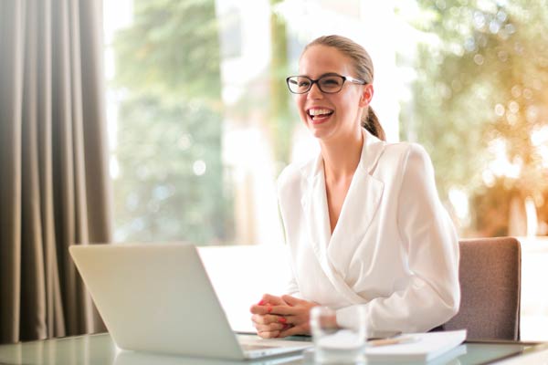 woman-smiling-wellbeing-at-work